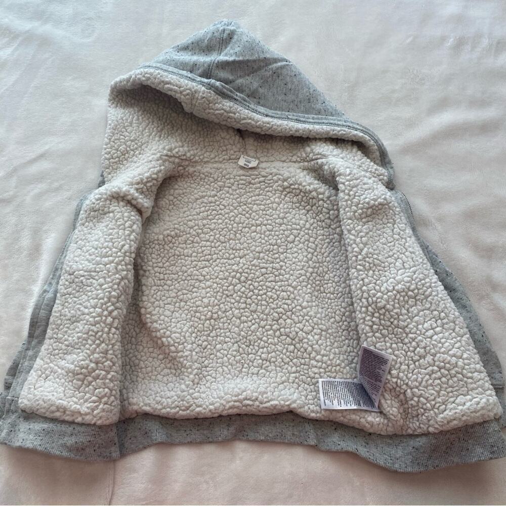 Gap Sherpa Lined Hoodie sz 2T Fleece Lined Gap Hoodie 2T - Picture 2 of 7